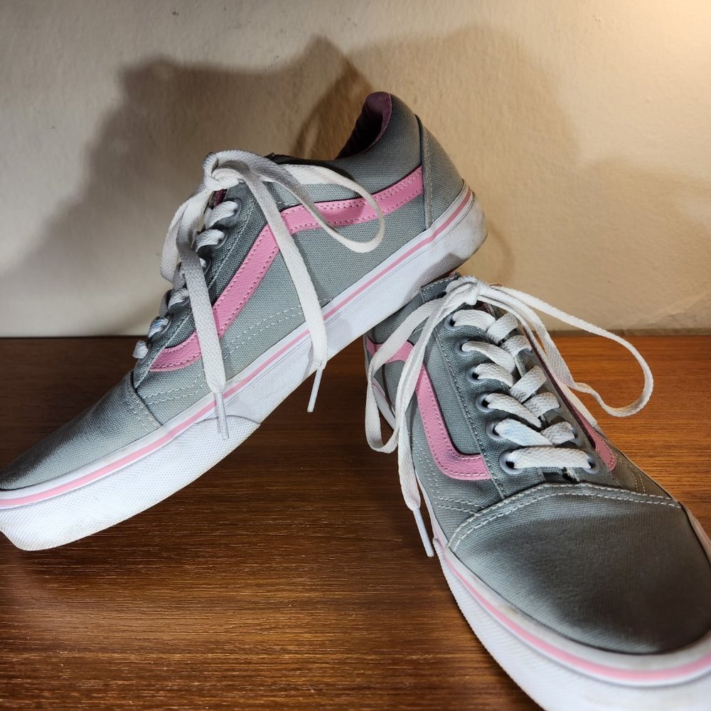 VANS Canvas Old Skool Sliver/ Pink Sneaker Men (8.5)/ Women (10.0)